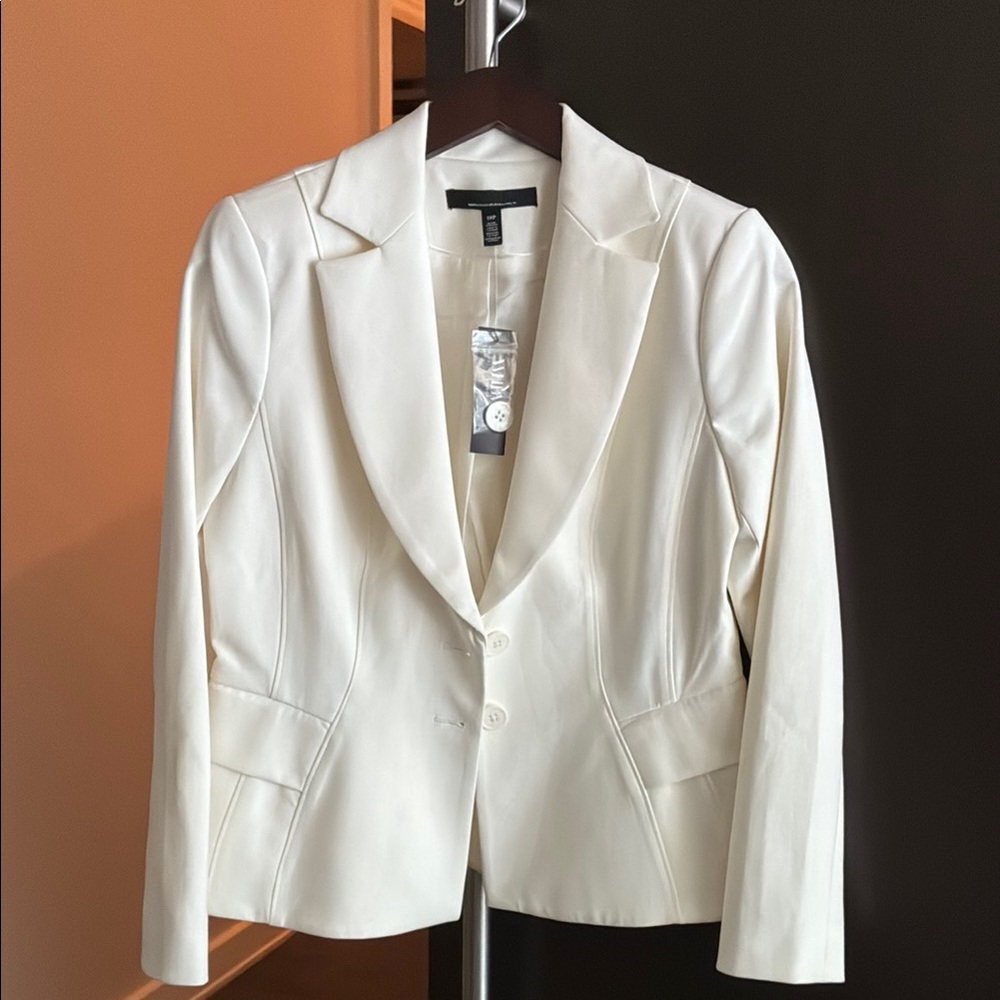 White House Black Market Tailored White Blazer 10P